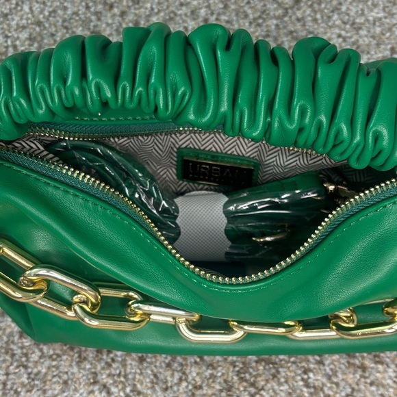 Green Ruched Women's Bag - Picture 4 of 5